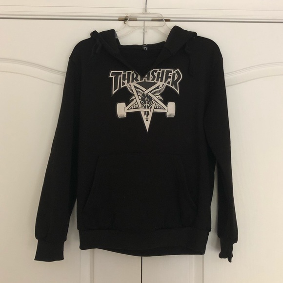 Super Soft Black Thrasher Sweatshirt Off brand